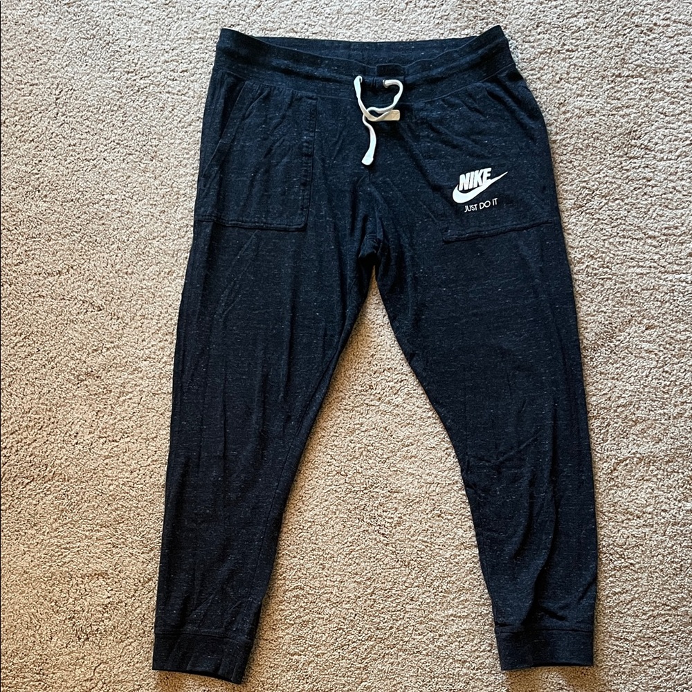 Nike Women’s Black Sweatpants with Logo- Gray